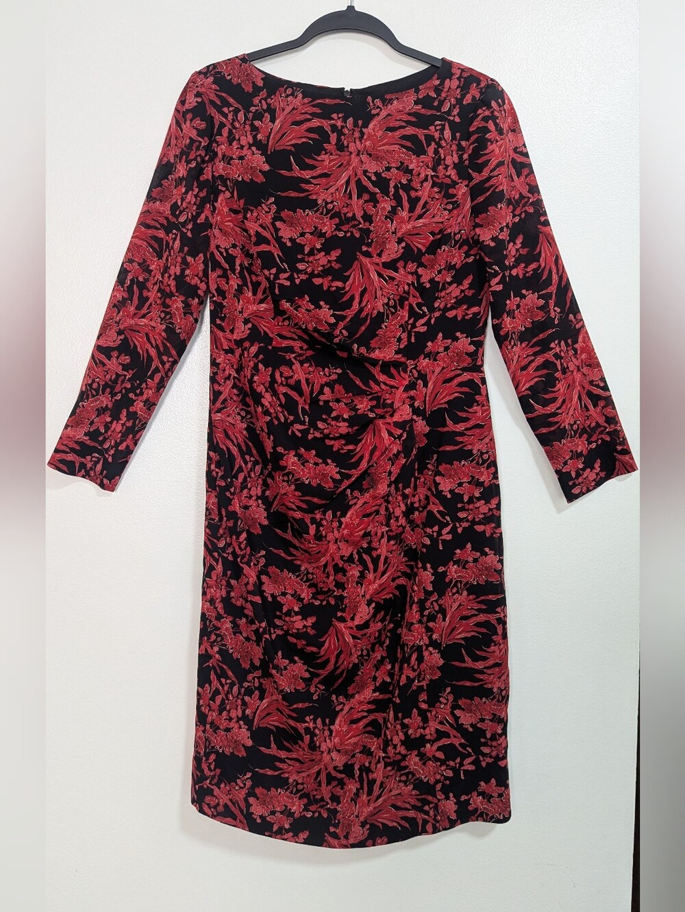 Hobbs London Size 8 Silk Blend Dress Red Black Floral Ruched Long Sleeve